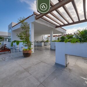 Apartment | 2 bedrooms, Internet - Equipped 2BR Condo in Versalles - Pool - King Bed (Puerto Vallarta)