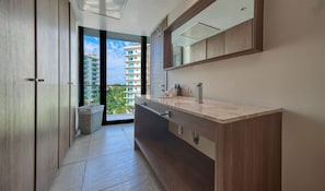 Apartment | 2 bedrooms, Internet - Luxury 2BR Condo in Marina - Pool - Zen Rooftop (Puerto Vallarta)