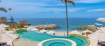 Luxury Condo -ocean View - Beach View