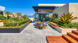 Apartment, Accessible - Great 2BR Condo With Rooftop Pool - Romantic Zone (Puerto Vallarta)