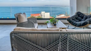 2 bedrooms, high-speed internet - Oceanview 2 BR Condo - Luxury - Rooftop Pool (Puerto Vallarta)