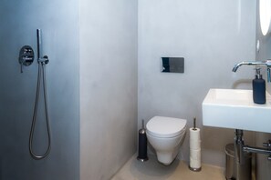 House | 3 bedrooms, Internet - Liiiving in Porto Santa Catarina Luxury Apt II (Porto)