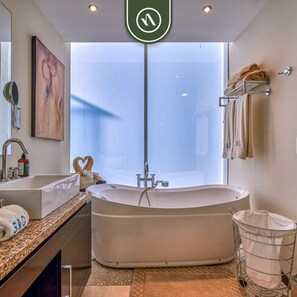 Apartment, Accessible | 4 bedrooms, Internet - Peninsula 201d in Puerto Vallarta (Puerto Vallarta)