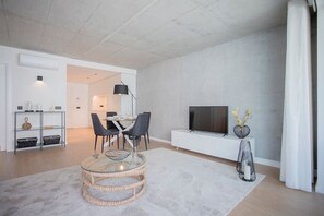 1 bedroom, iron/ironing board, Internet - Liiiving in Gaia - Beach Seaside Apartment (Vila Nova de Gaia)