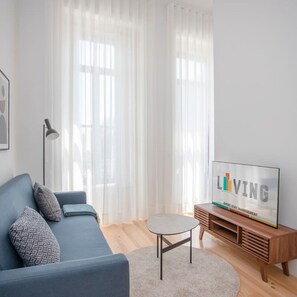 1 bedroom, Internet - Liiiving in Porto City View Apartment 1F (Porto)
