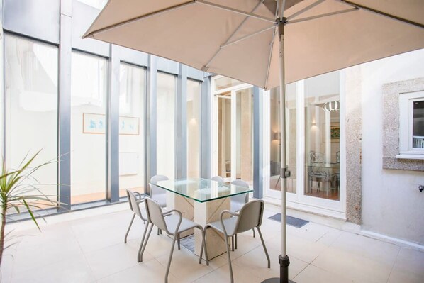 2 bedrooms, Internet - Liiiving in Porto Central Secret Terrace (Porto)