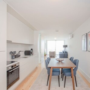 House | 1 bedroom, Internet - Liiiving in Porto City View Apartment 3T (Porto)