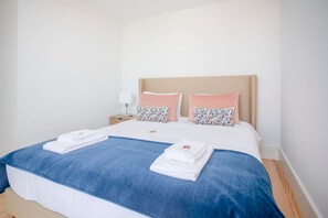 House | 1 bedroom, Internet - Liiiving in Porto City View Apartment 3T (Porto)