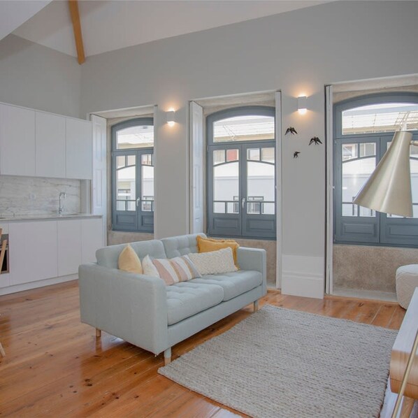 Apartment | 1 bedroom, Internet - Liiiving in Porto-santa Catarina Twin Apartment II (Porto)