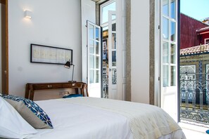 Leilighet | 2 soverom, skrivebord og internett