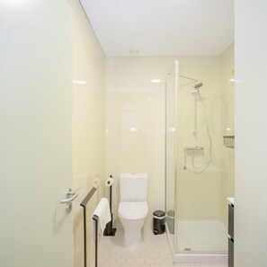 House | Internet - Liiiving in Porto Historic Cl Rigos Studio - 2F (Porto)