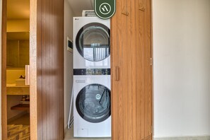 Apartment, Accessible | 1 bedroom, Internet