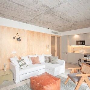 Apartment | 1 bedroom, desk, iron/ironing board, Internet - Liiiving in Porto - Bolh o Trendy Apartment I (Porto)