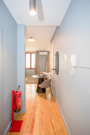 Studio | Internet - Liiiving in Porto Historic Cl Rigos Studio - 1F (Porto)