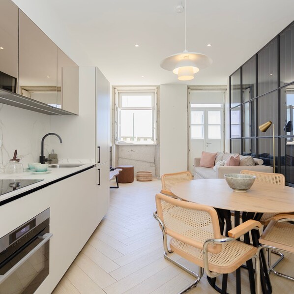 Apartment | 1 bedroom, Internet - Liiiving in Porto - Modern Coastline Apartment (Porto)