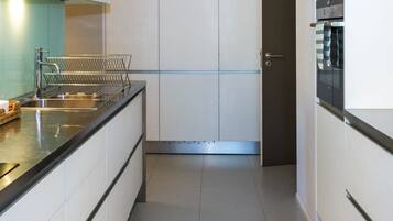 3 habitaciones y acceso a internet