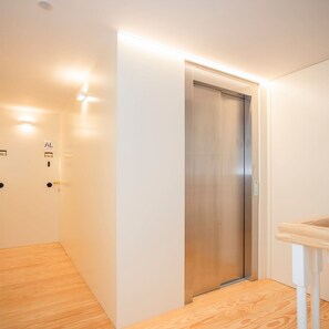 House | 1 bedroom, iron/ironing board, Internet - Liiiving in Porto - Ribeira Design Apartment (Porto)