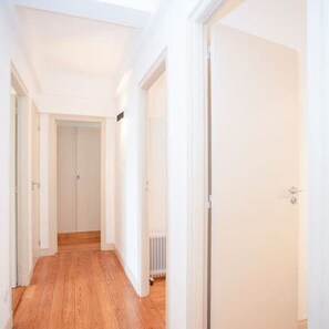 Apartment | 3 bedrooms, Internet - Liiiving in Porto Light Spacious Apartment (Porto)