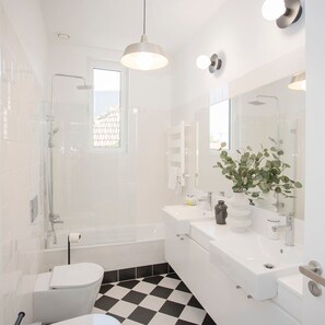 House | 2 bedrooms, Internet - Liiiving in Porto - Art Design Apartment II (Porto)