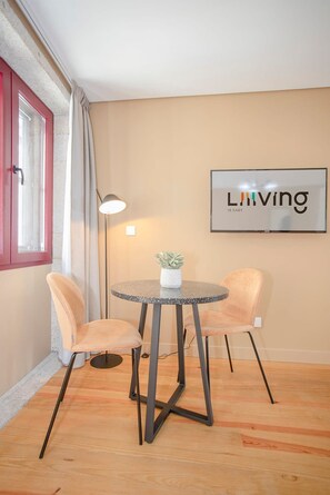 Apartment | 1 bedroom, Internet