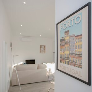 1 bedroom, Internet - Liiiving in Porto Center Spot Apartment (Porto)