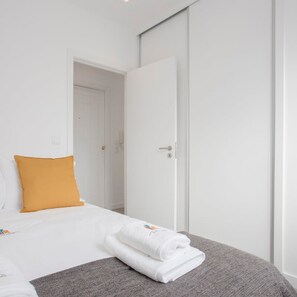 1 bedroom, Internet - Liiiving in Porto Center Spot Apartment (Porto)