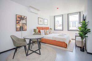House | 1 bedroom, Internet - Liiiving in Porto - City Design Studio I (Porto)