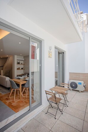 Rumah | 4 kamar tidur, meja kerja, setrika/meja setrika, dan internet