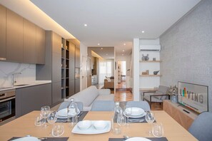 Hus | 4 soverom, skrivebord, strykejern/-brett og internett