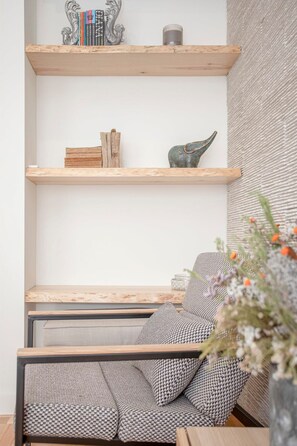 Ferienhaus | 4 Schlafzimmer, Schreibtisch, Bügeleisen/Bügelbrett, Internetzugang