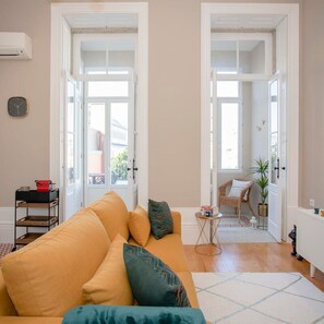 Apartment - Liiiving in Porto - Balcony Design Apartment (Porto)