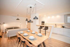 Apartment | 3 bedrooms, Internet