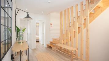 House | 6 bedrooms, Internet