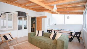 House | 6 bedrooms, Internet