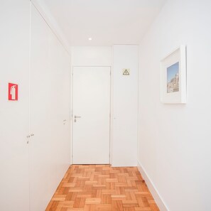 Apartment | 1 bedroom, iron/ironing board, Internet - Liiiving in Porto - Sunny Santa Catarina (Porto)