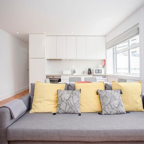 1 bedroom, iron/ironing board, Internet - Liiiving in Porto - Sunny Santa Catarina (Porto)