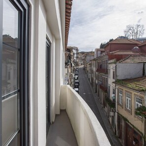 Apartment | 4 bedrooms, Internet