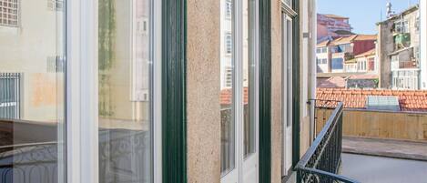 1 غرفة نوم وخدمة الإنترنت