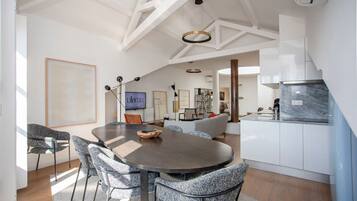 Apartamento | 4 quartos, ferros/tábuas de passar roupa