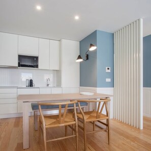 House | 1 bedroom, Internet - Liiiving in Porto Downtown Luxury Studio (Porto)