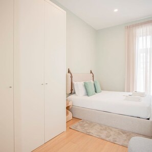 Apartment | 1 bedroom, desk, Internet - Liiiving in Porto - Sweet Sunlight Apartment (Porto)