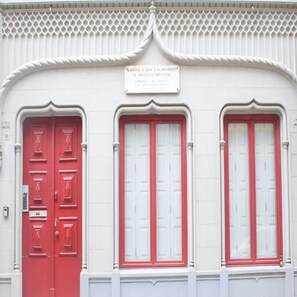 Apartment | 1 bedroom, Internet - Liiiving in Porto - Vintage Balcony Apartment (Porto)