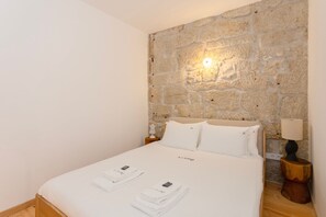 公寓 | 1 間臥室、網路服務