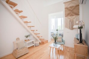 2 bedrooms, Internet - Liiiving in Porto - Secret Grove Mezzanine (Porto)