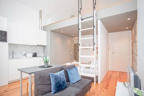 Apartment - Liiiving in Porto - Heart of Porto Mezzanine (Porto)