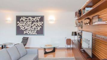 Apartment | 3 bedrooms, Internet