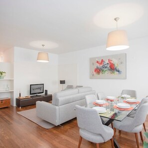 House | 3 bedrooms, Internet - Liiiving in Porto - Light Terrace Apartment (Porto)