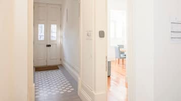 1 غرفة نوم وخدمة الإنترنت