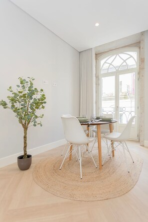 House | 1 bedroom, Internet - Liiiving in Porto - Luxury Design Apartment H (Porto)