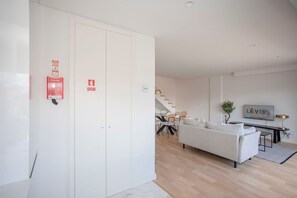 Apartment | 3 bedrooms, Internet - Liiiving in Porto - City Design Apartment Q (Porto)